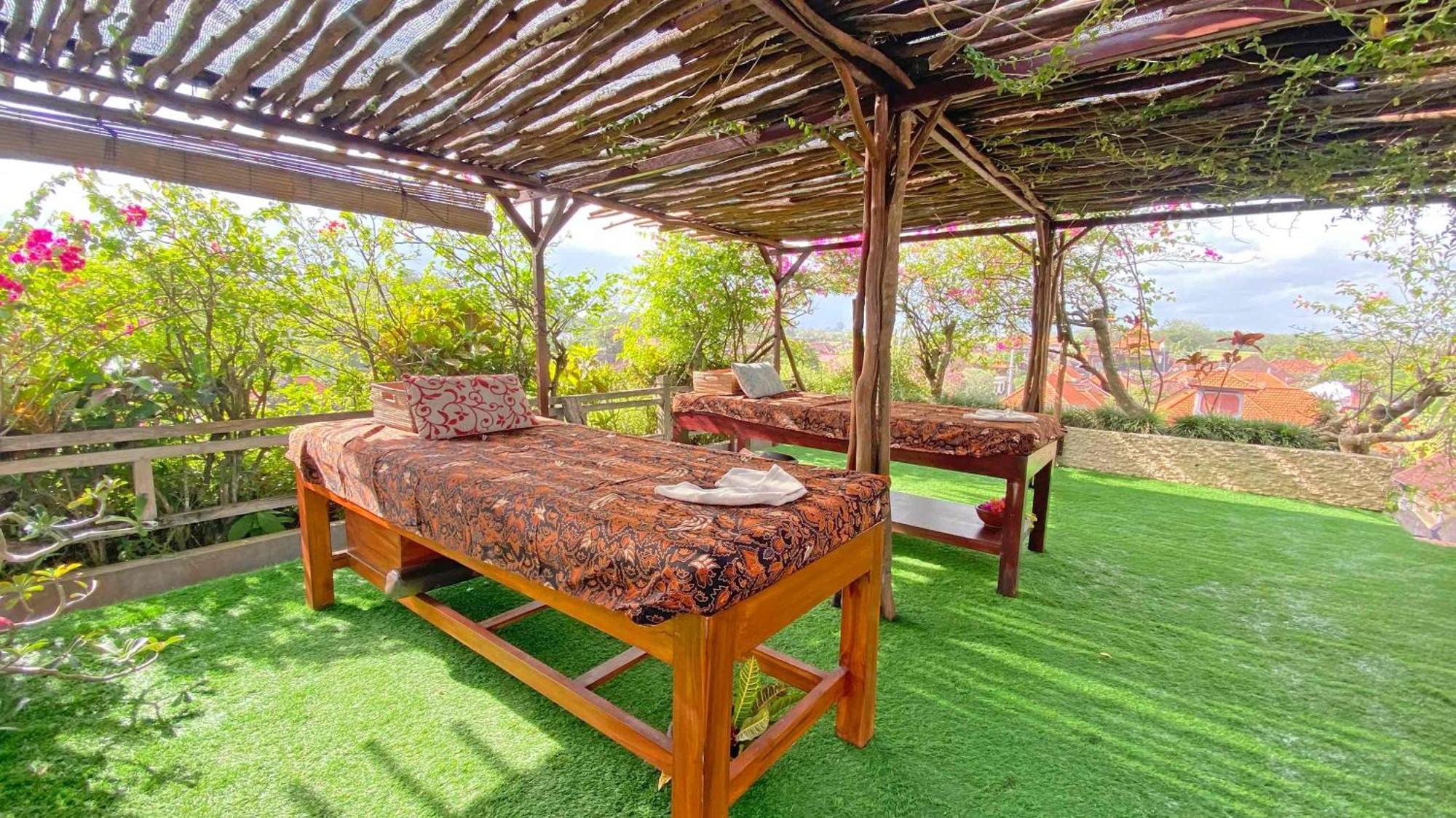 Udara Bali Yoga Detox&Spa Canggu  Bagian luar foto